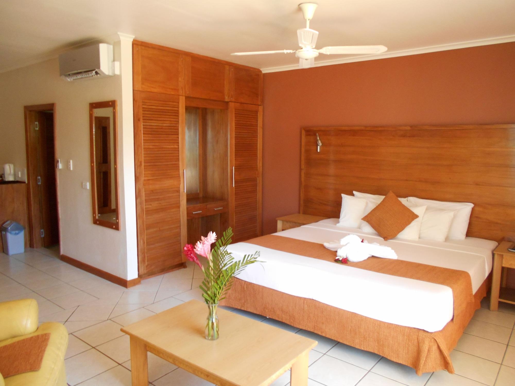 Bedarra Beach Inn Korotogo Exterior foto