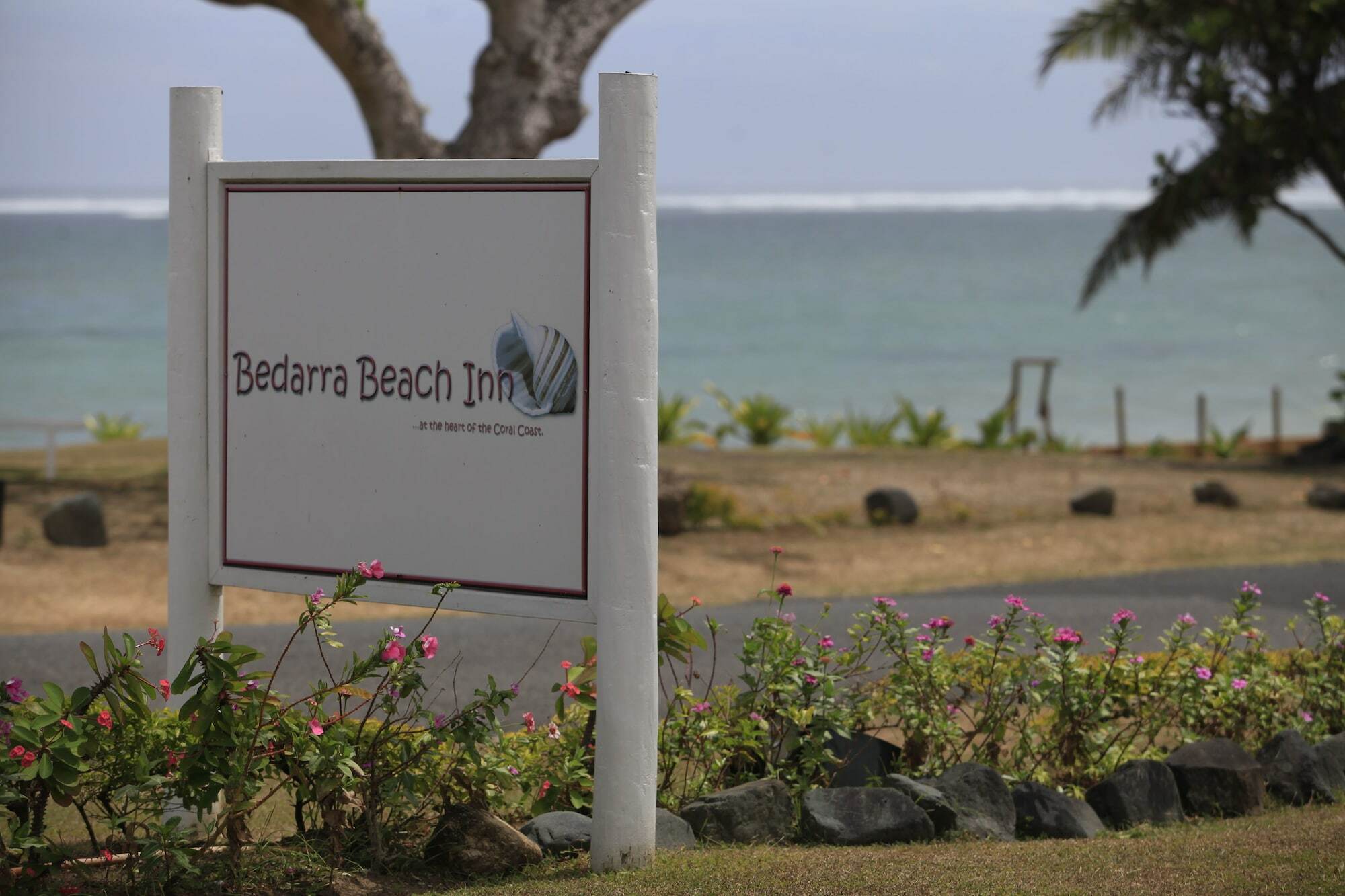 Bedarra Beach Inn Korotogo Exterior foto