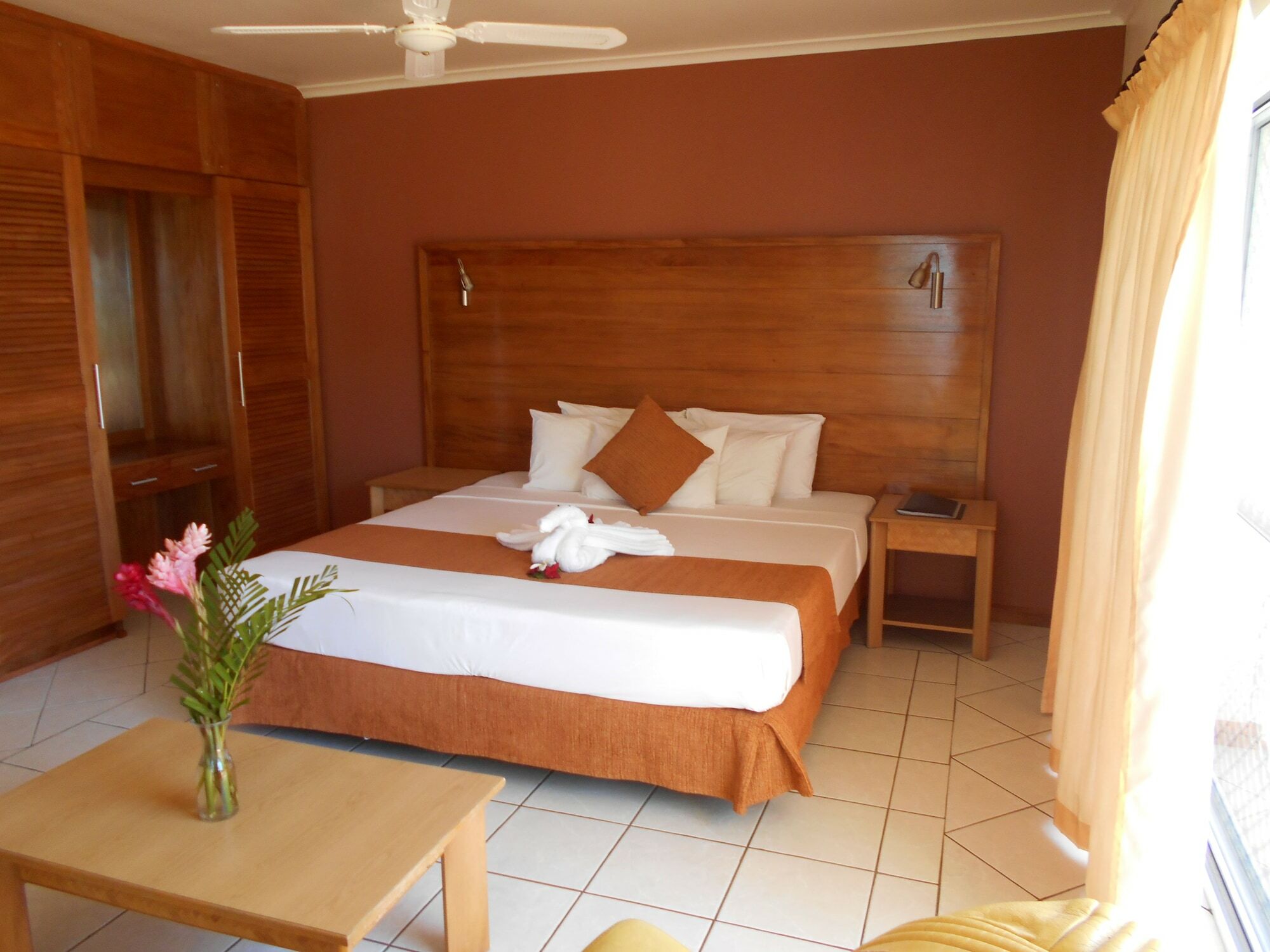 Bedarra Beach Inn Korotogo Exterior foto
